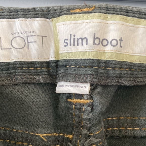 Ann Taylor Loft Slim Boot Cut Corduroy Pants Size 12 - Picture 4 of 5